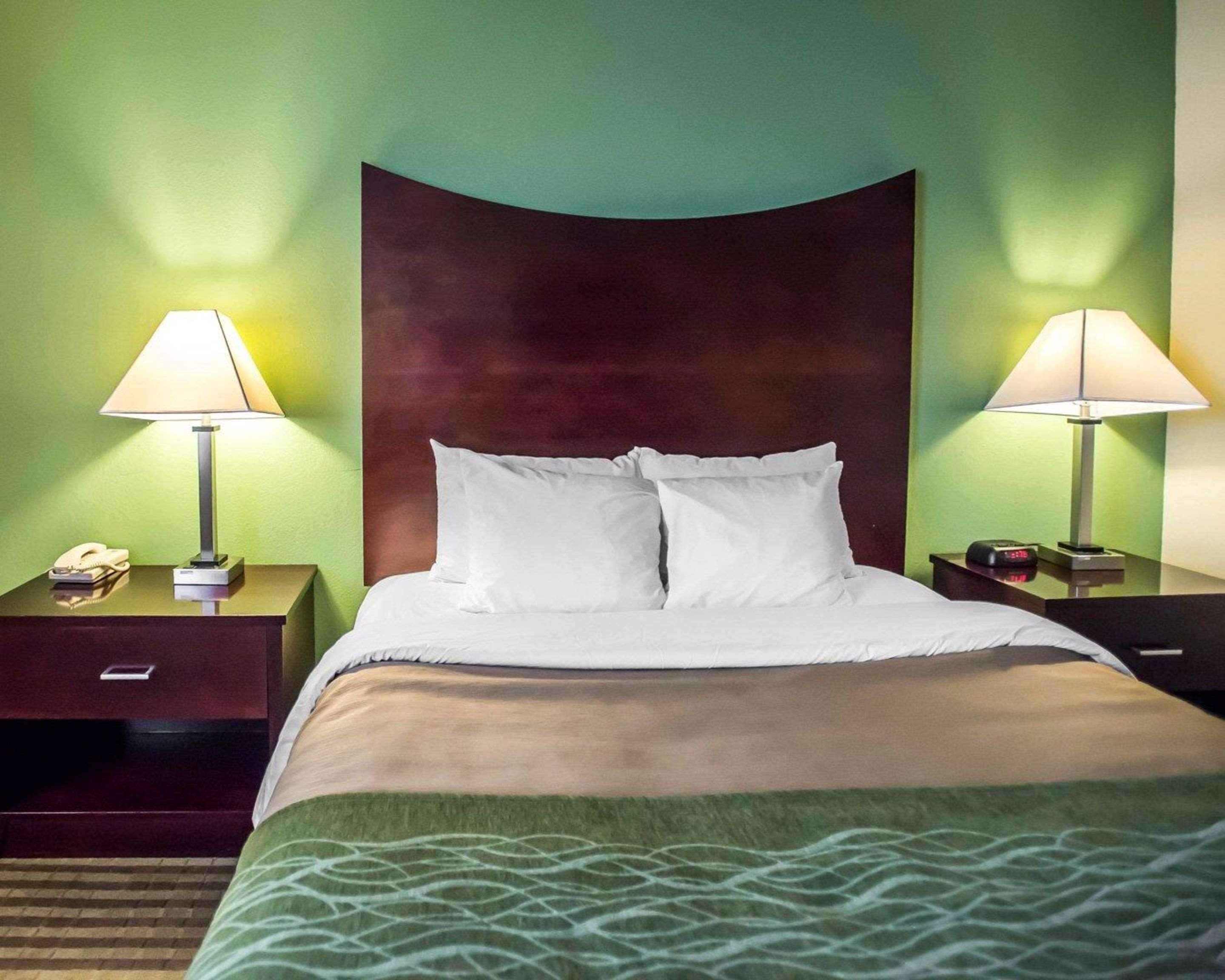 Quality Inn Mill Hall - Lamar Экстерьер фото